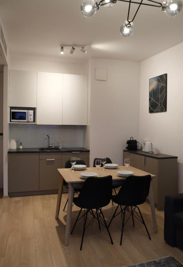 Apartament 9, Z Oddzielna Sypialnia! Varsóvia Exterior foto